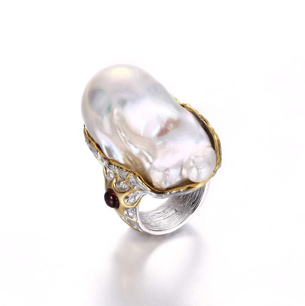 Zadie Baroque Pearl Ring